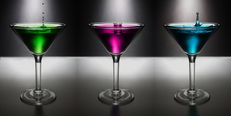 discotheque-ENTRECASTEAUX-min_water-drop-glass-bar-celebration-green-832603-pxhere.com